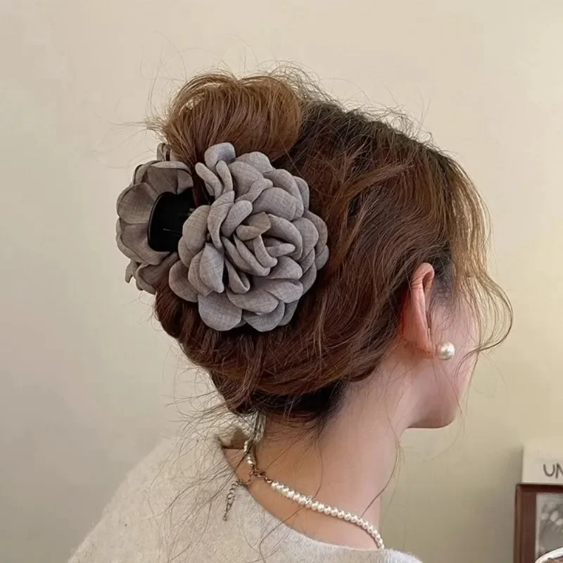 Travel Hair Accessories - กิ๊บติดผมดอกกุหลาบผ้าฝรั่งเศสสำหรับผู้หญิงและเด็กผู้หญิง กิ๊บหนีบผม ปิ่นปักผม กิ๊บติดผม เครื่องประดับผม