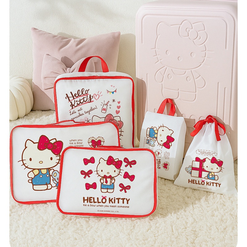 กระเป๋าเก็บของเฮลโล คิตตี้ กระ - Travel Accessories Gift Set บทวิจารณ์และราคา